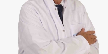Dermatoloji Uzmanı Prof. Dr. Akbaba: "Güneş kremi sadece yazın değil, kışın da şart"