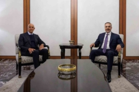 Dışişleri Bakanı Fidan, ABD’nin Ankara Büyükelçisi Barrack’ı kabul etti