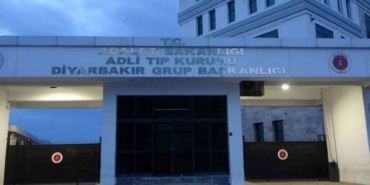 Diyarbakır’da silahla boğazından vurulan şahıs hayatını kaybetti