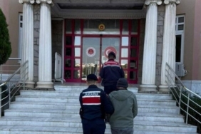 Dolandırıcılık suçundan aranıyordu, Didim’de yakalandı