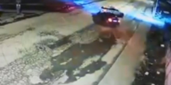 ’Dur’ ihtarına uymayan sürücü polis aracına çarptı, 2’si polis 3 yaralı: Sürücü tutuklandı