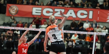 Eczacıbaşı Dynavit, ligde üst üste 9. galibiyetini aldı