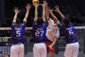 Efeler Ligi: Altekma: 1 -  Galatasaray: 3