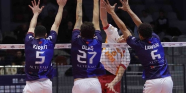 Efeler Ligi: Altekma: 1 -  Galatasaray: 3