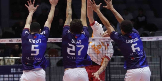 Efeler Ligi: Altekma: 1 -  Galatasaray: 3