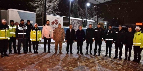Elazığ protokolü, görevi başındaki güvenlik güçleriyle bir araya geldi