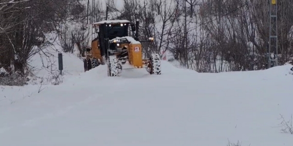 Elazığ’da 181 köy yolu açıldı, 365’inde çalışmalar sürüyor