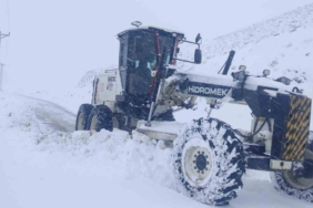 Elazığ’da 323 köy yolu ulaşıma kapandı