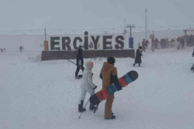 Erciyes’te kar kalınlığı 130 santime ulaştı
