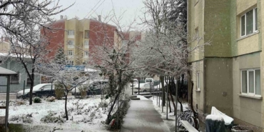 Eskişehir’de sabah saatlerinde kar yağışı etkili oldu