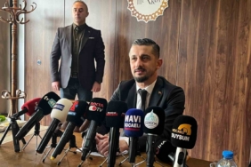 "Esnafın yalnızlığına son vereceğiz" diyen Başoğlu adaylığını duyurdu