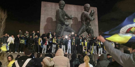 Fenerbahçe’nin Süper Kupa zaferi Ankara’da kutlandı