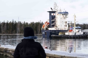 Finlandiya, Baltık Denizi’nde iletişim kablolarına sabotaj şüphesiyle bir gemiye el koydu