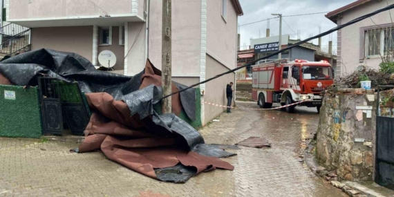 Fırtına sonrası hasar büyük oldu