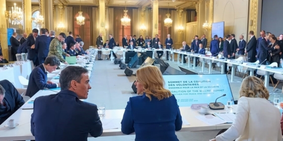 Fransa’daki Gönüllüler Koalisyonu Liderler Zirvesi başladı