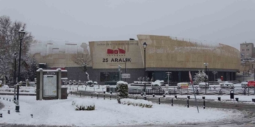 Gaziantep’te kar yağışı sonrası yollar boş kaldı