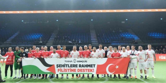 GençLig 2026 lansmanında ünlü isimlerin katılımıyla gösteri maçı düzenlendi