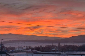 Gökyüzünde kızıl şölen