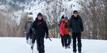 Gümüşhane’de beyaz yolculuk: Dağcılar kar üstünde buluştu