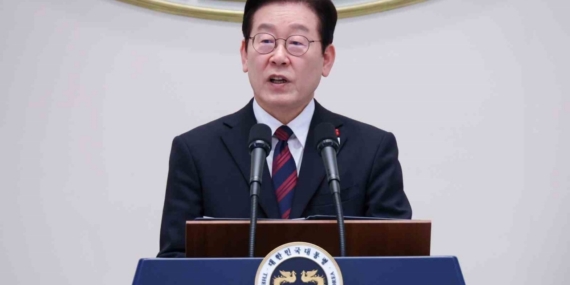 Güney Kore Devlet Başkanı Lee: "Çin Devlet Başkanı Xi’nin muhteşem bir lider olduğunu düşünüyorum"