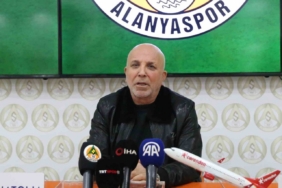 Hasan Çavuşoğlu: "Şimdiye kadar hocamızın oyuncu talebi olmadı"