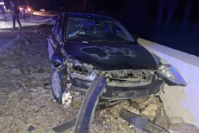 Hisarcık’ta otomobil ile motosiklete çarpıştı: 2 yaralı