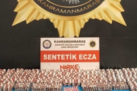 Hoparlörde binlerce uyuşturucu hap ele geçirildi: 2 tutuklama
