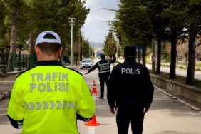 Isparta’da son bir haftalık polis denetimlerinde 52 aranan şahıs yakalandı