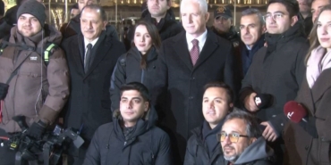 İstanbul Valisi Gül ve İl Emniyet Müdürü Yıldız, Taksim’de denetim noktasını ziyaret etti