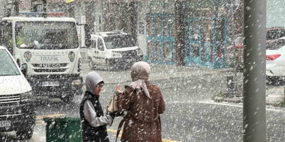 İstanbul’da kar yağışı etkili oluyor