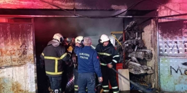 İşyerindeki yangına itfaiye müdahale etti
