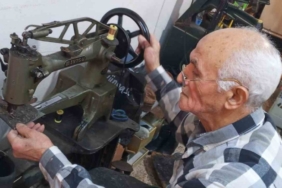 İzmir’de 60 yıllık ayakkabı ustası teknolojiye karşı direniyor
