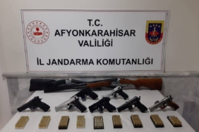 Jandarmadan ruhsatsız silah operasyonu