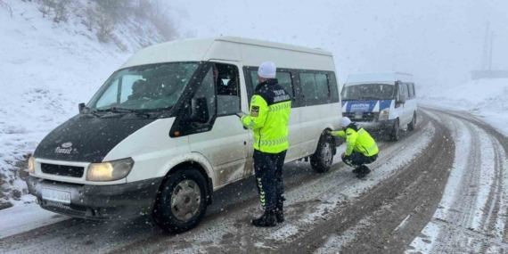 Jandarmadan sürücülere hayati uyarılar