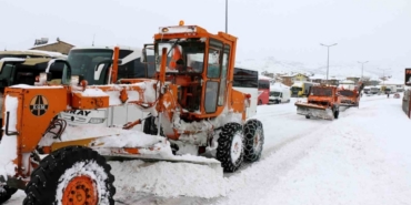 Kar nedeniyle Çelikhan- Malatya Karayolu ulaşıma kapatıldı