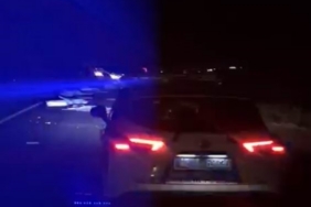 Karapınar’da çuval yüklü tırdan yola saçılan yükler trafiği aksattı