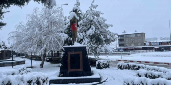 Kavak’ta kar 20 santimetreye ulaştı