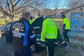 Kırklareli’nde atıl durumdaki park edilmiş araçlar kaldırılıyor