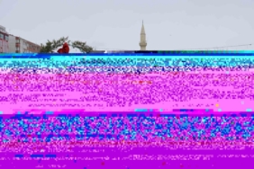 Kırşehir’de yeni yılın ilk günü meydan soğuk havaya teslim oldu