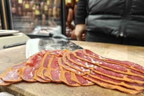 Kış sezonu pastırmacılara doping oldu