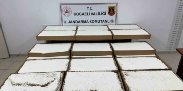 Kocaeli’de araçta 3 buçuk milyon liralık makaron ele geçti