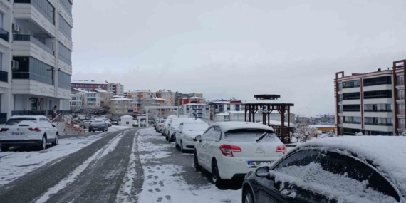 Kulp beyaza büründü