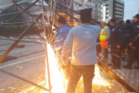Kuşadası Belediyesi Meclis Üyesi Apaydın: "Biz sadece halkımıza verdiğimiz hizmet aksamasın istiyoruz"