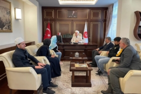 Macar kadın Kur’an-ı Kerim’den etkilenerek Müslüman oldu