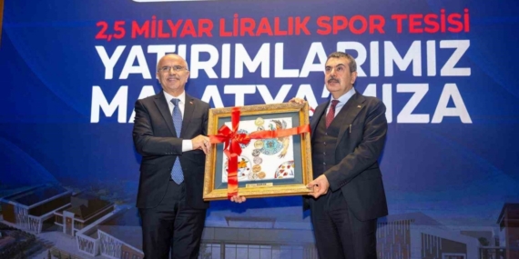 Malatya Büyükşehir Belediyesi 100 milyonluk 7 tesisi hizmete açtı