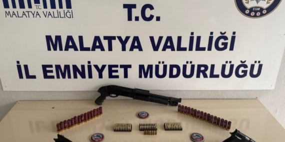 Malatya’da ruhsatsız silah operasyonu: 2 gözaltı