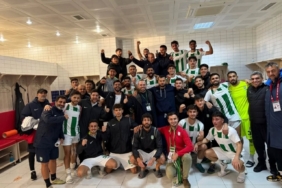 Manavgat Belediye Spor ilk yarıyı zirvede tamamladı