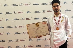 Manisalı Şef Murat Çakar’dan Antalya’da çifte madalya
