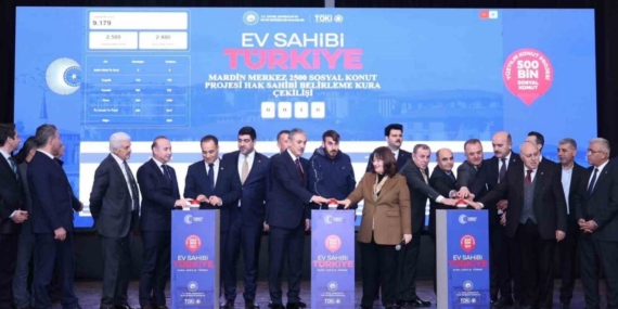 Mardin’de 5 bin 357 konutun hak sahipleri için kura çekimi yapıldı