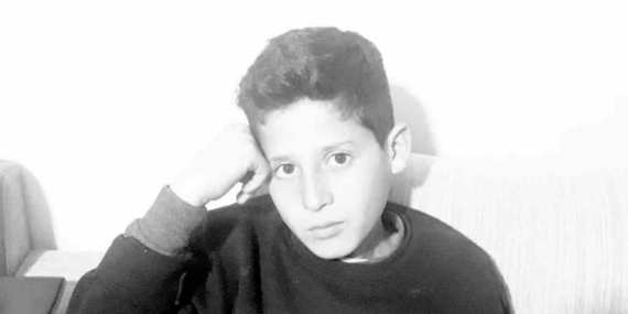 Minibüse arkadan çarpan motosikletteki 2 kişi ağır yaralandı